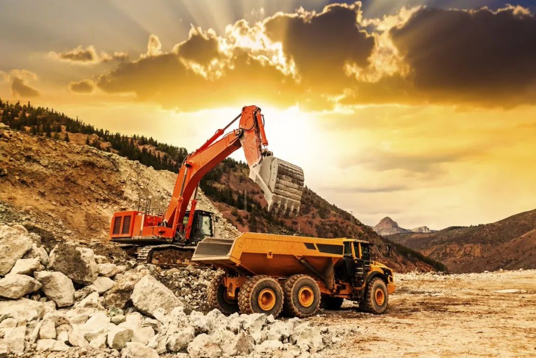 派克漢尼汾Parker: 前沿的挖掘機(jī)設(shè)計(jì)，從容應(yīng)對(duì)挑戰(zhàn)！